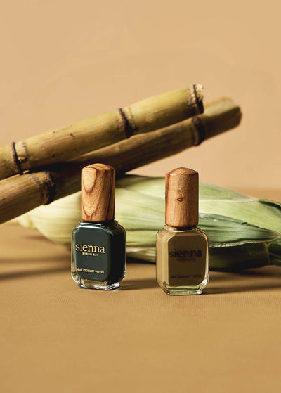 What's In Your Natural Nail Polish? The Benefits Of Going Green