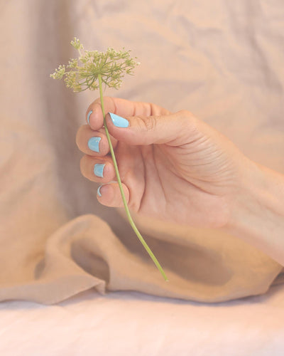 Breathe Nail Colour Fair Skin Tone