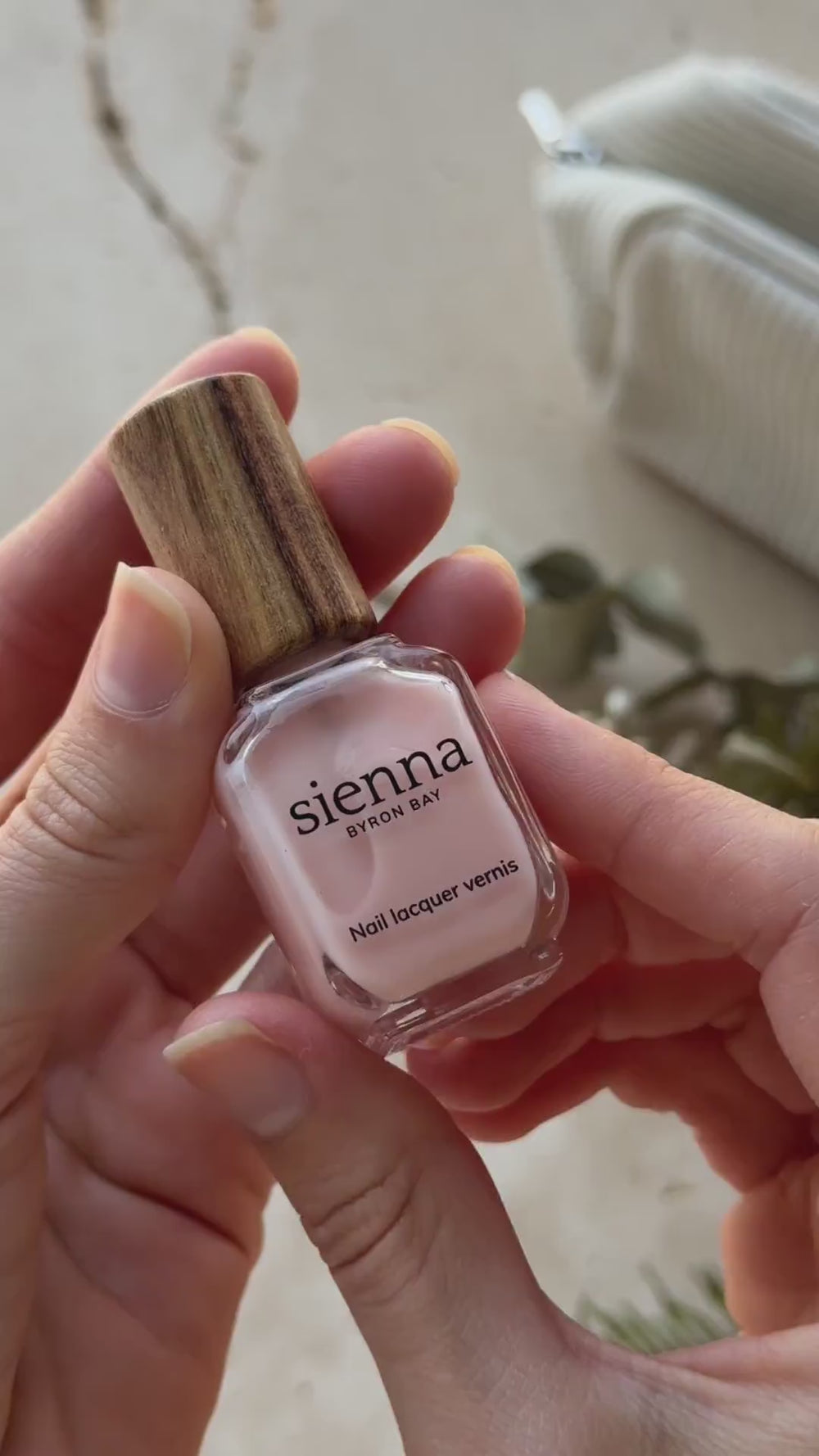 woman using smooth base ridge filler