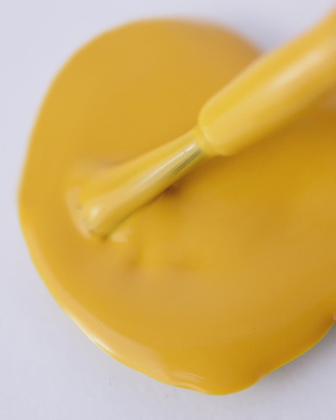 Tuscan sun yellow nail polish drop by sienna