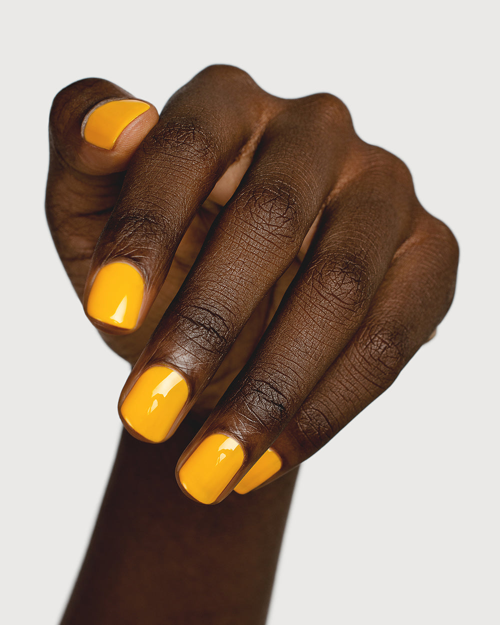 17 Nail Colors That Flatter Dark Skin | Dark skin manicure, Nail colors,  Fall nail colors